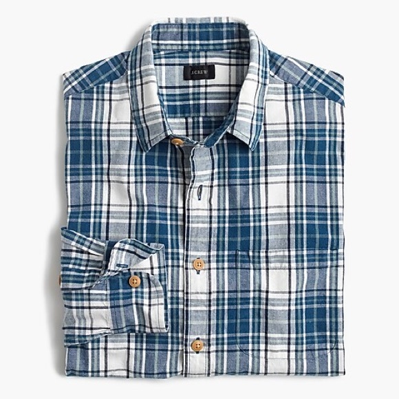 J. Crew Other - Men’s J Crew Slub cotton shirt in naval blue plaid